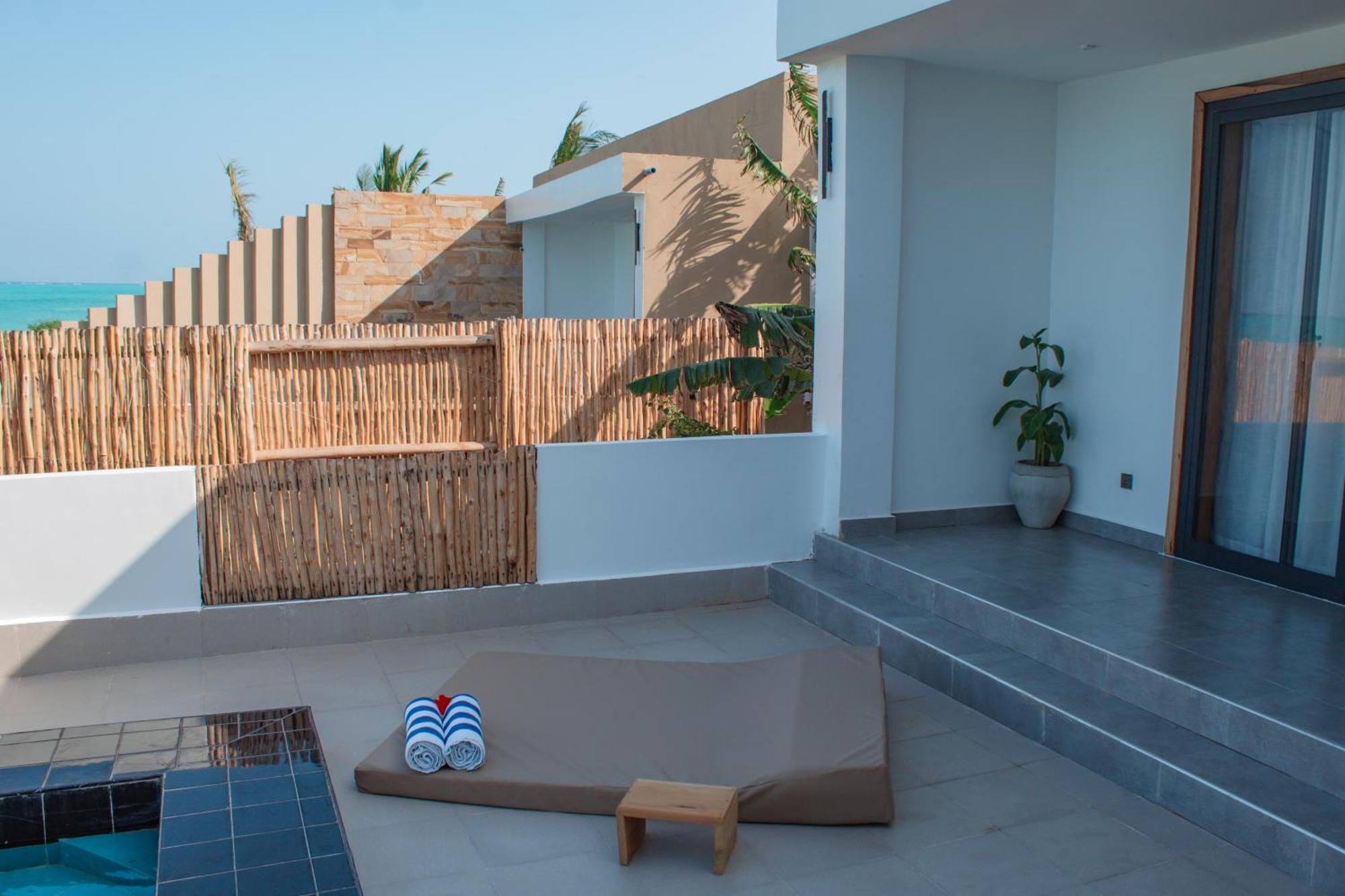 Oasis Blu Beach Resort-Adults Only Нунгви Екстериор снимка