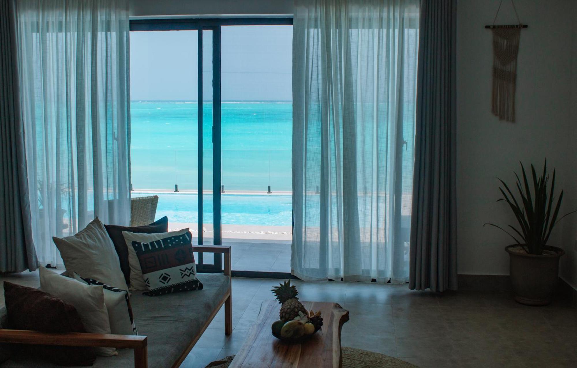 Oasis Blu Beach Resort-Adults Only Нунгви Екстериор снимка